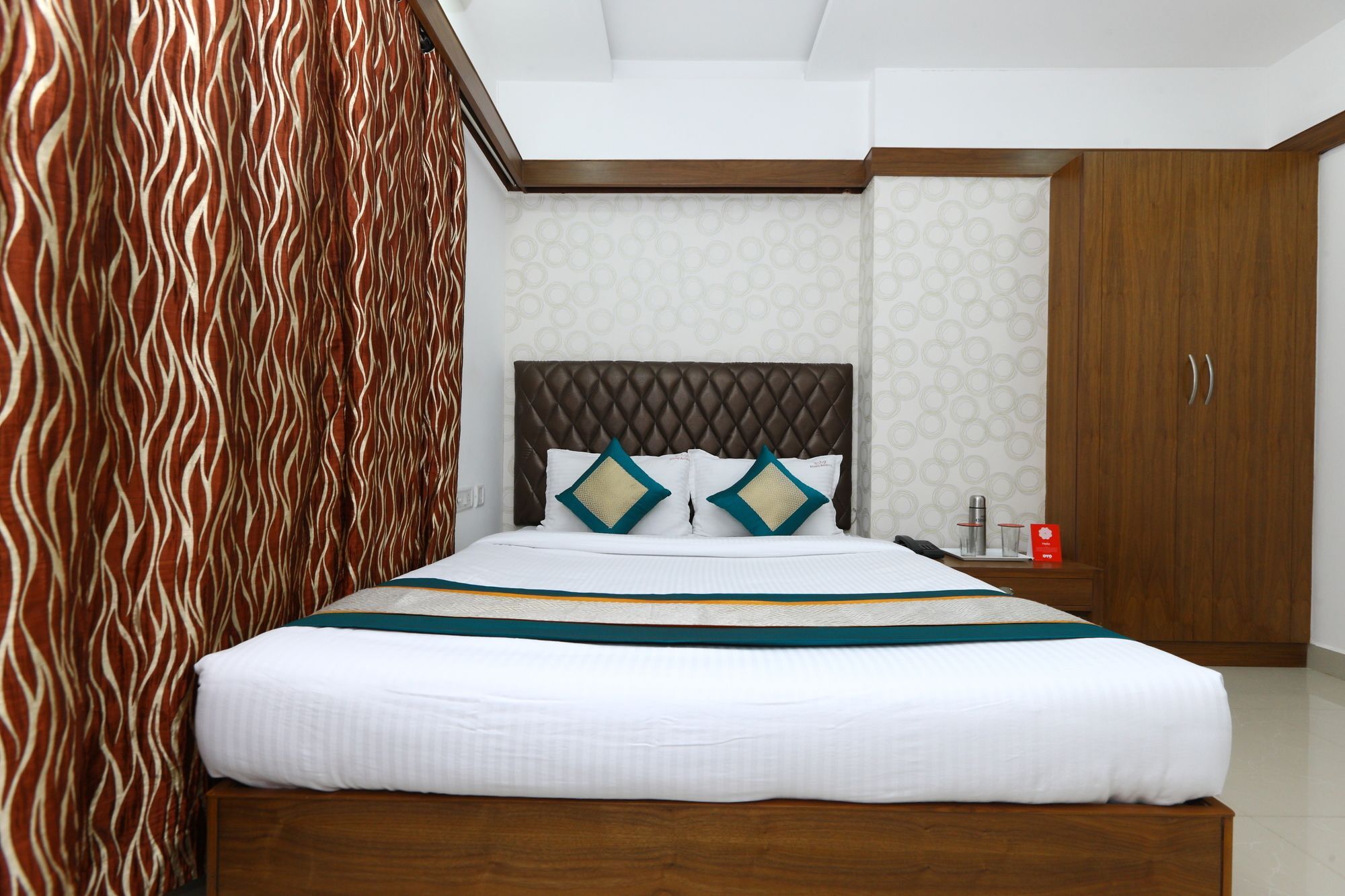 Hotel Oyo 6626 Khaleej Residency Chennai Exterior foto
