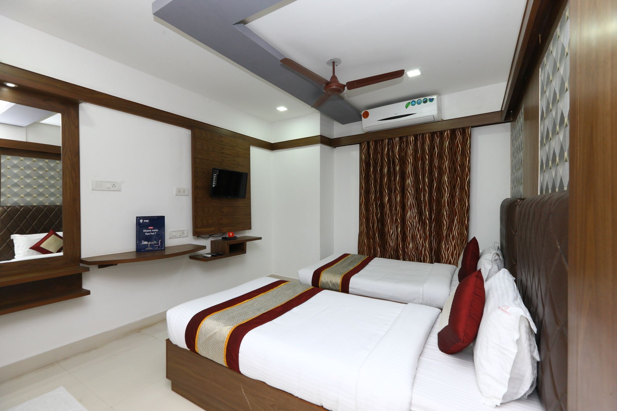 Hotel Oyo 6626 Khaleej Residency Chennai Exterior foto